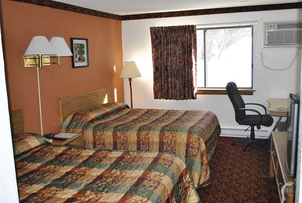 Waconia Inn And Suites Dış mekan fotoğraf