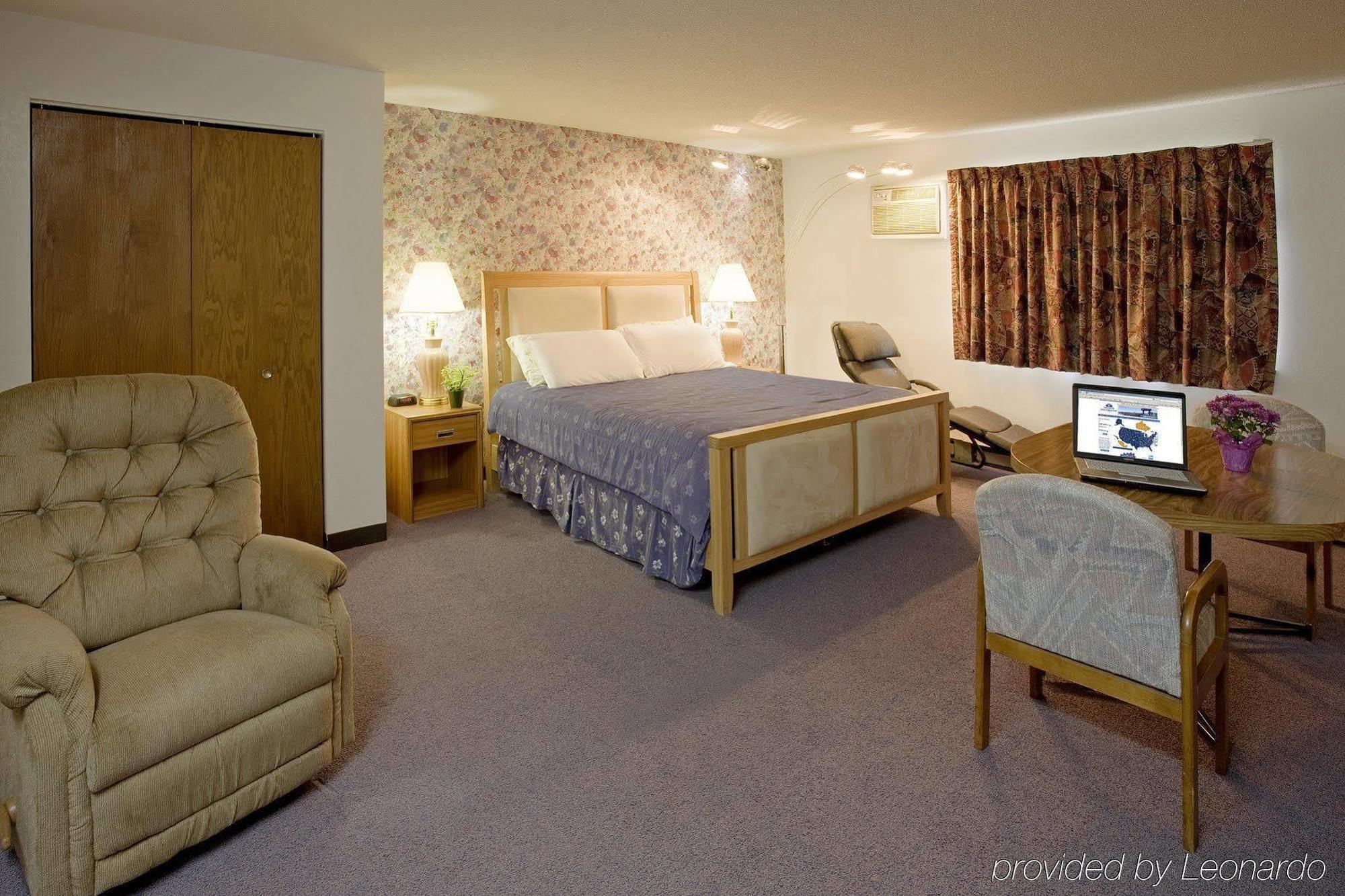 Waconia Inn And Suites Oda fotoğraf
