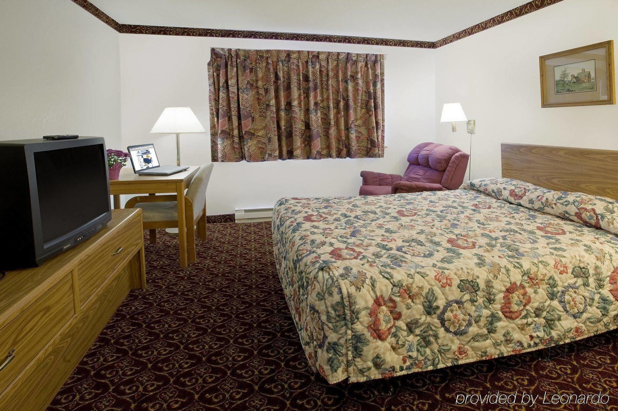Waconia Inn And Suites Oda fotoğraf