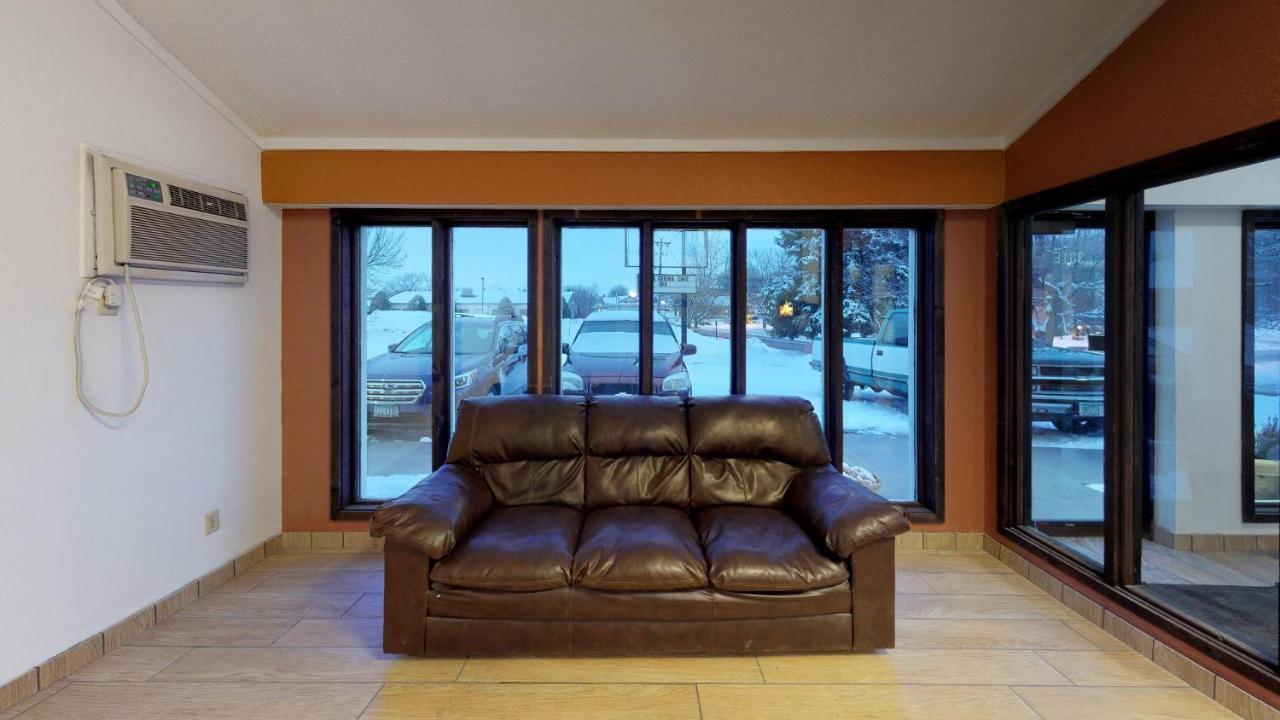 Waconia Inn And Suites Dış mekan fotoğraf