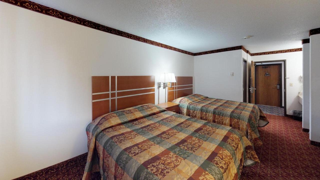 Waconia Inn And Suites Dış mekan fotoğraf