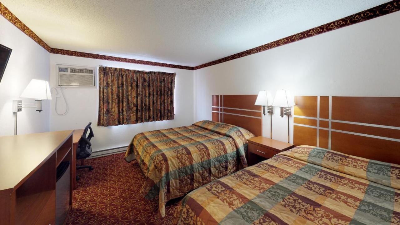 Waconia Inn And Suites Dış mekan fotoğraf